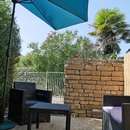 Apartment Avec Terrasse Et Parking 200m Et Commerces