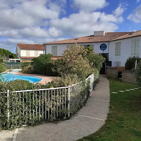 Appartement Avec Terrasse Et Parking 200m Et Commerces