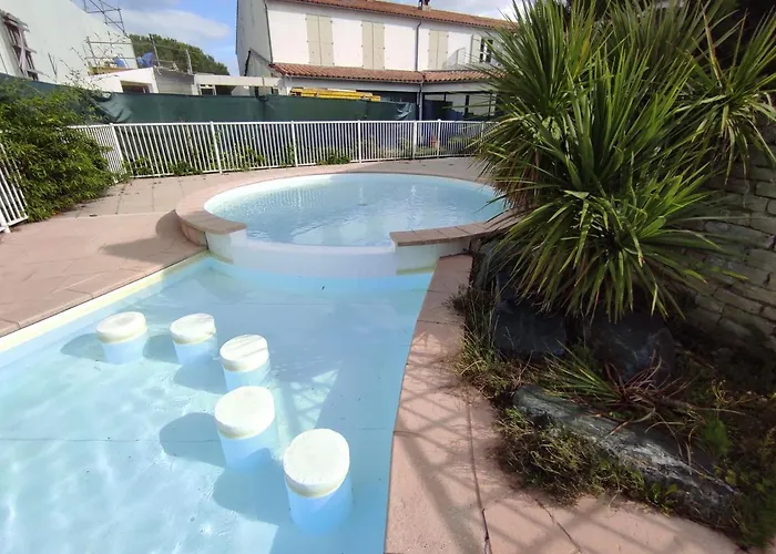 Avec Terrasse Et Parking 200m Et Commerces * La Couarde-sur-Mer